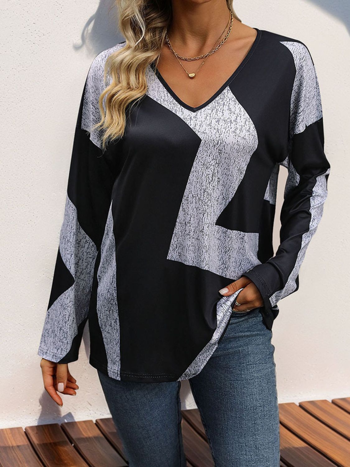 Perfee Color Block V-Neck Long Sleeve T-Shirt - Chic Innovations, LLC