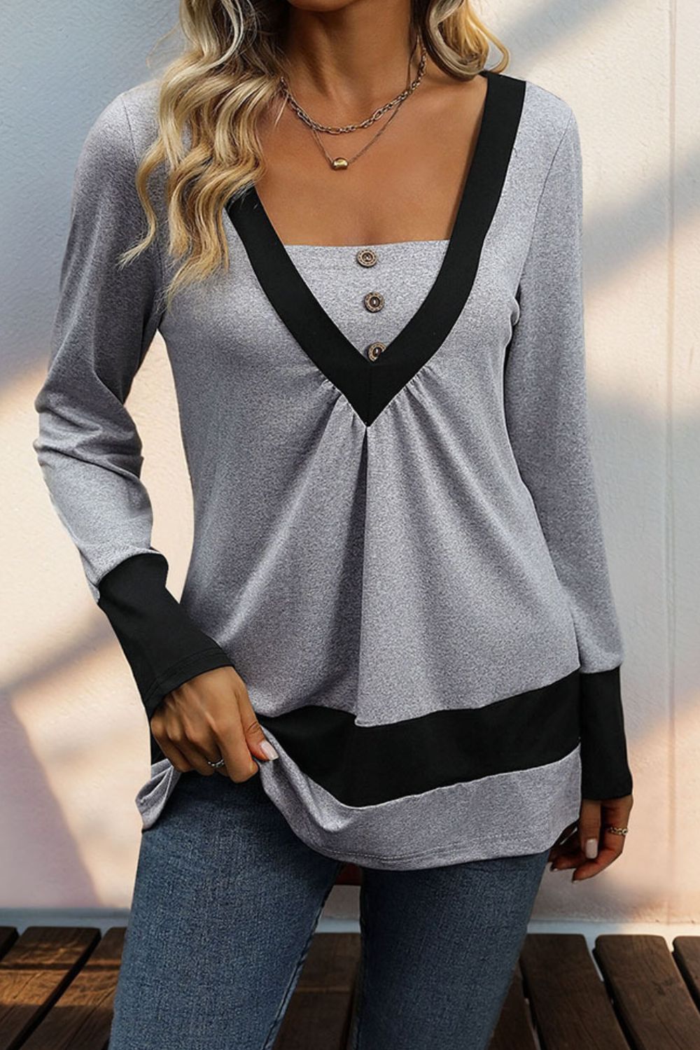 Perfee Contrast Long Sleeve T-Shirt - Chic Innovations, LLC