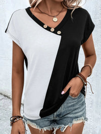 Contrast V-Neck Short Sleeve T-Shirt - Chic Innovations, LLC